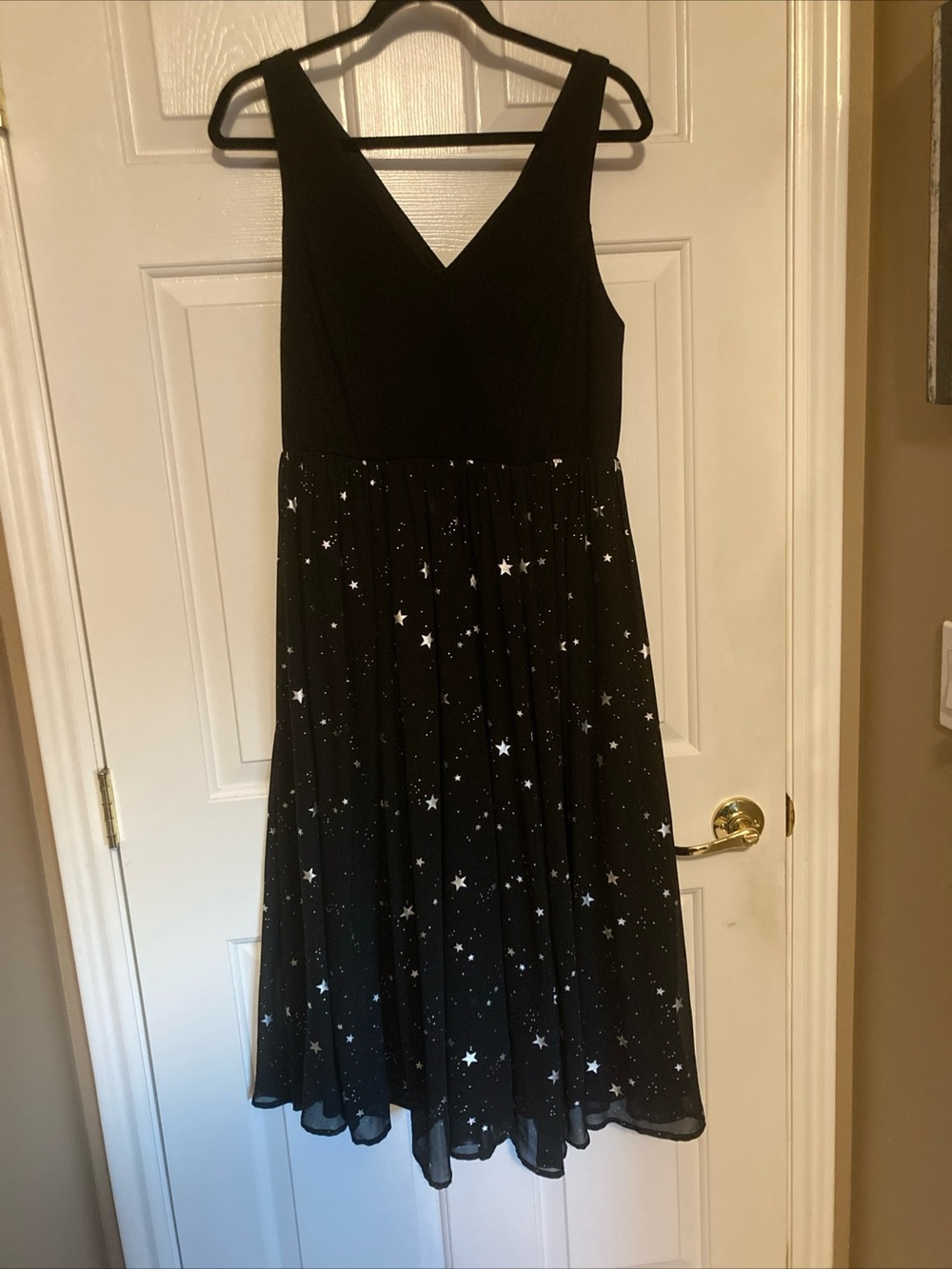 torrid Black Star-Print V-Neck Midi Dress